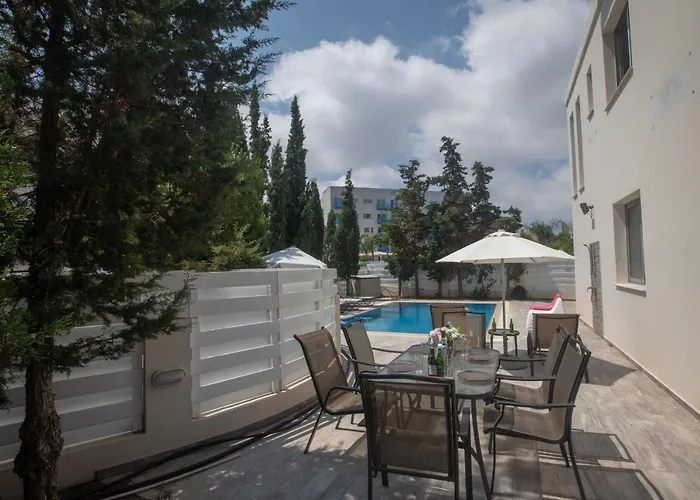 Pelagos 8 Villa Protaras